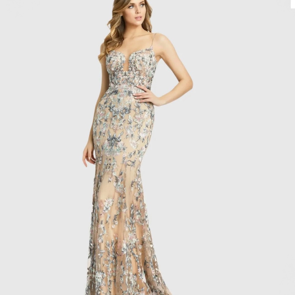 Mac Duggal Embroidered Trumpet Gown